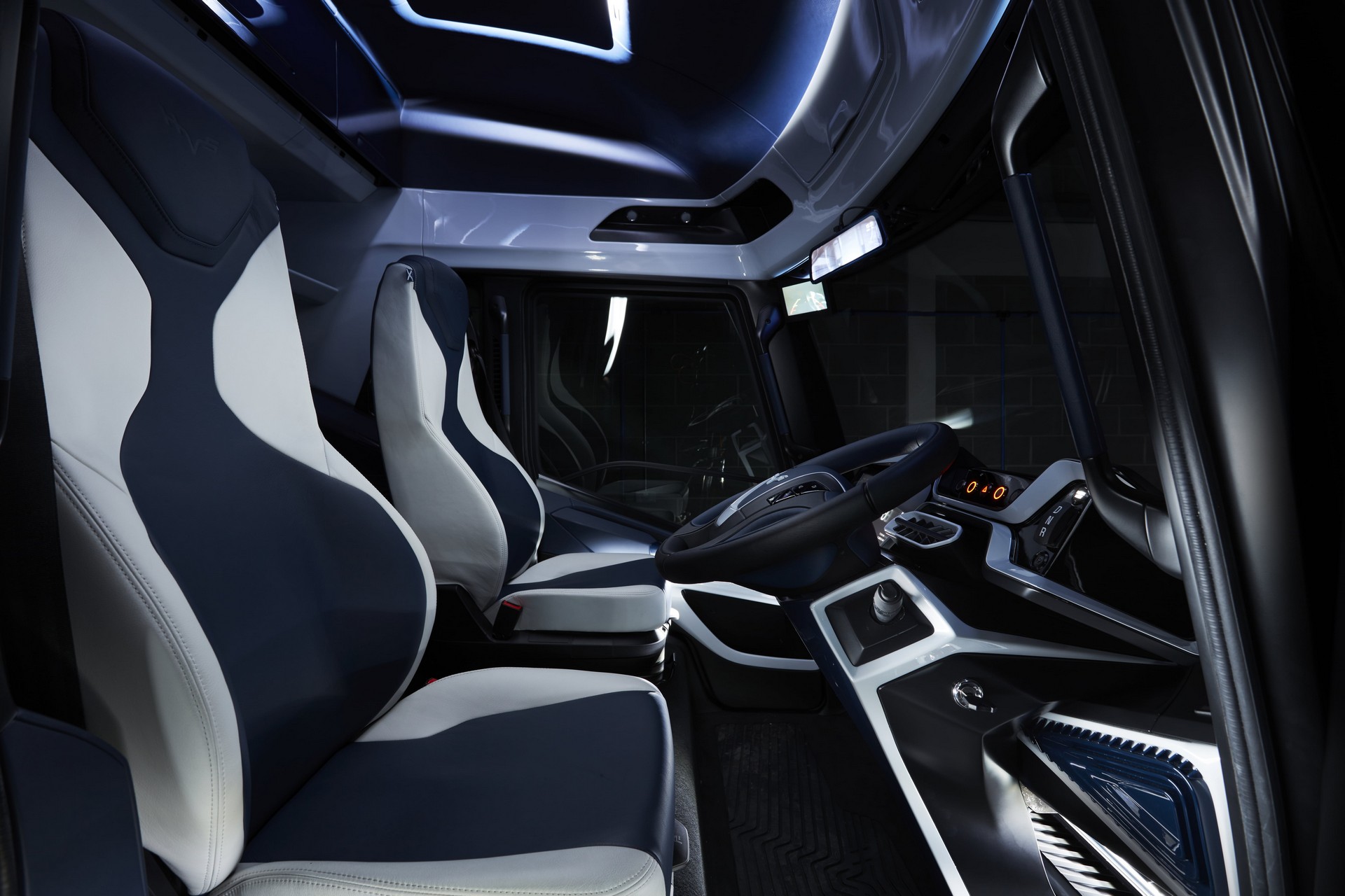 HVS Gets UK Government Funding For Hydrogen Truck With Autonomous Tech