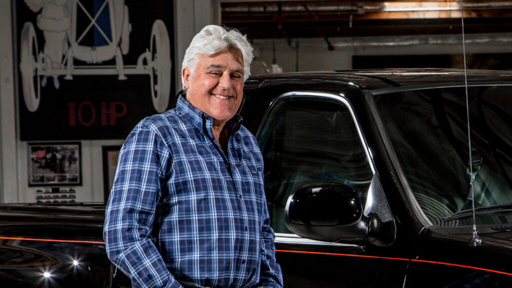  Jay Leno Says Audiences Were Surprised His Injuries Weren’t Worse In First Post Fire Interview