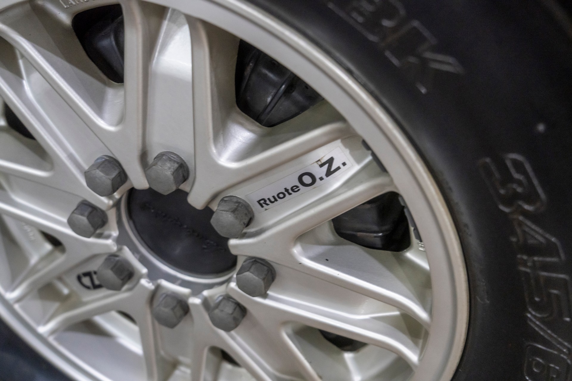 You’ll Never Find A Cooler Truck Than The Lamborghini LM002