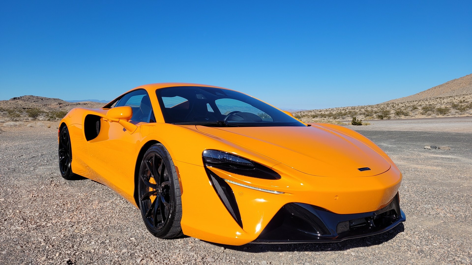 McLaren Artura 108
