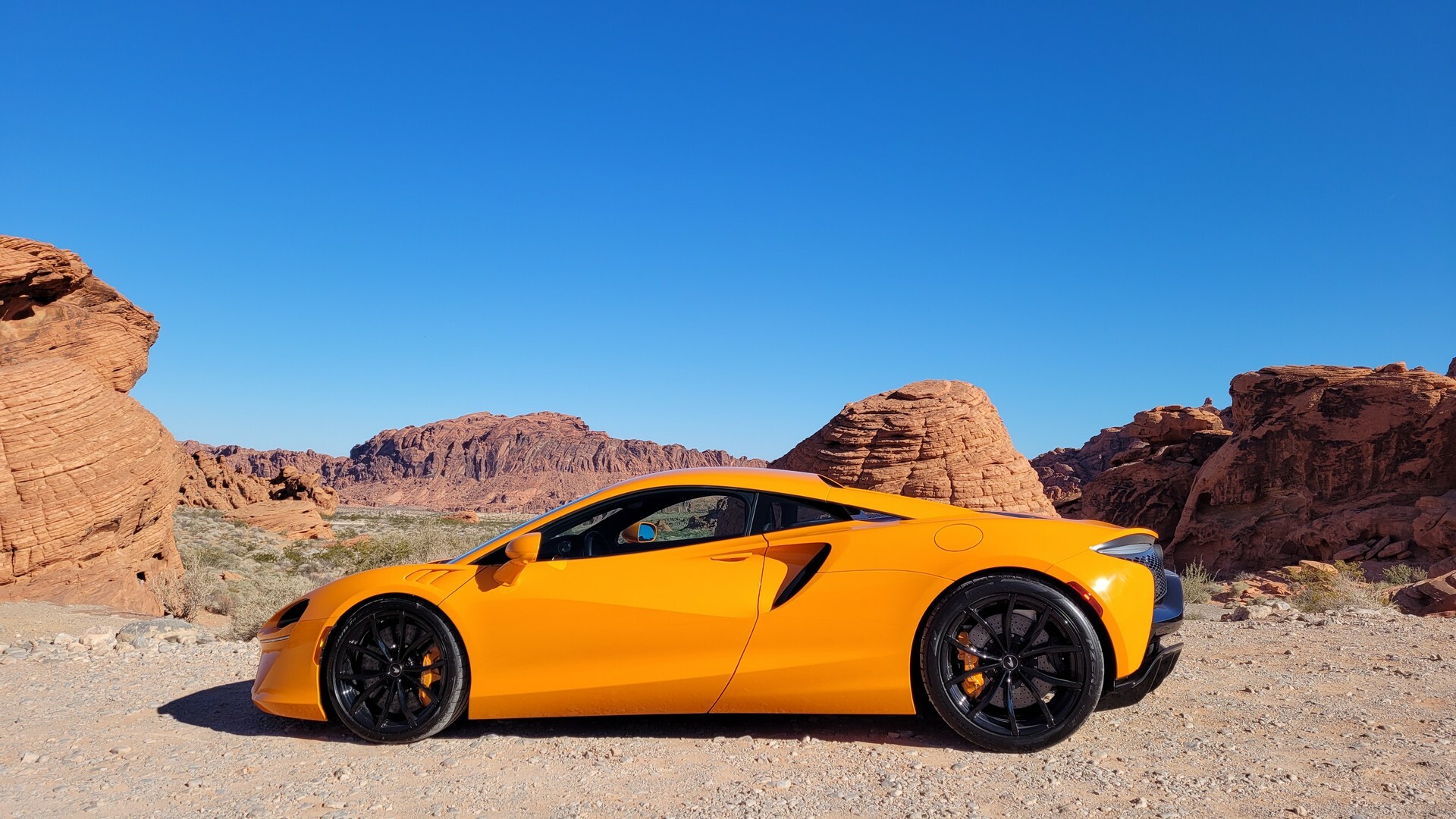 McLaren Artura 116