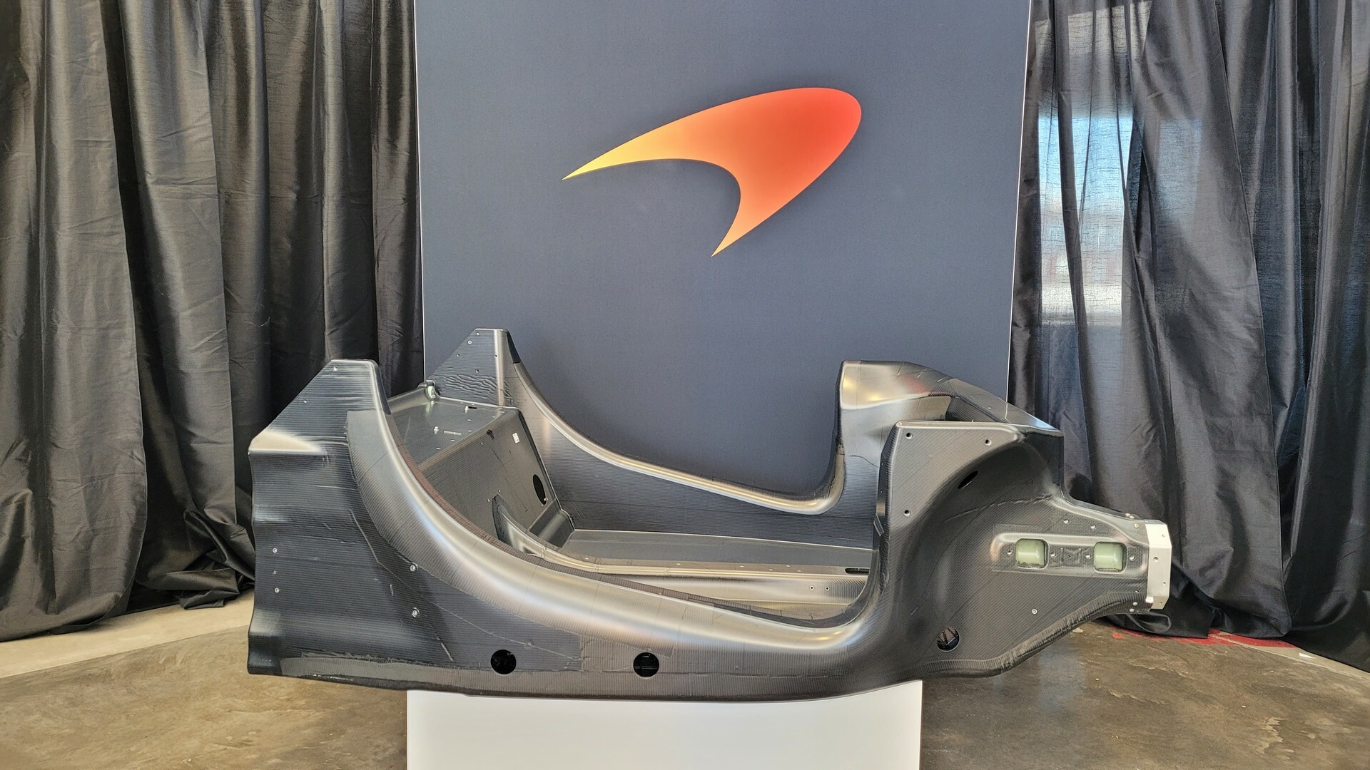 McLaren Artura 400