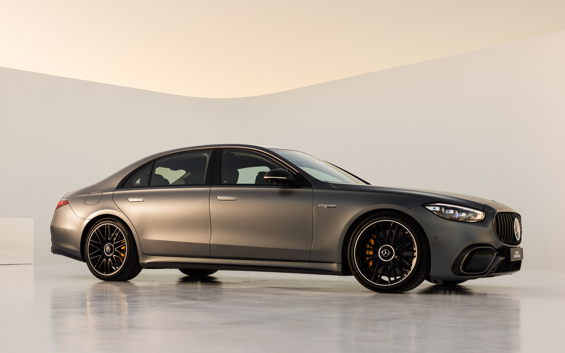 2024 Mercedes-AMG S63 Hybrid Gets 791 HP, 33-Mile EV Range And Panamericana Grille