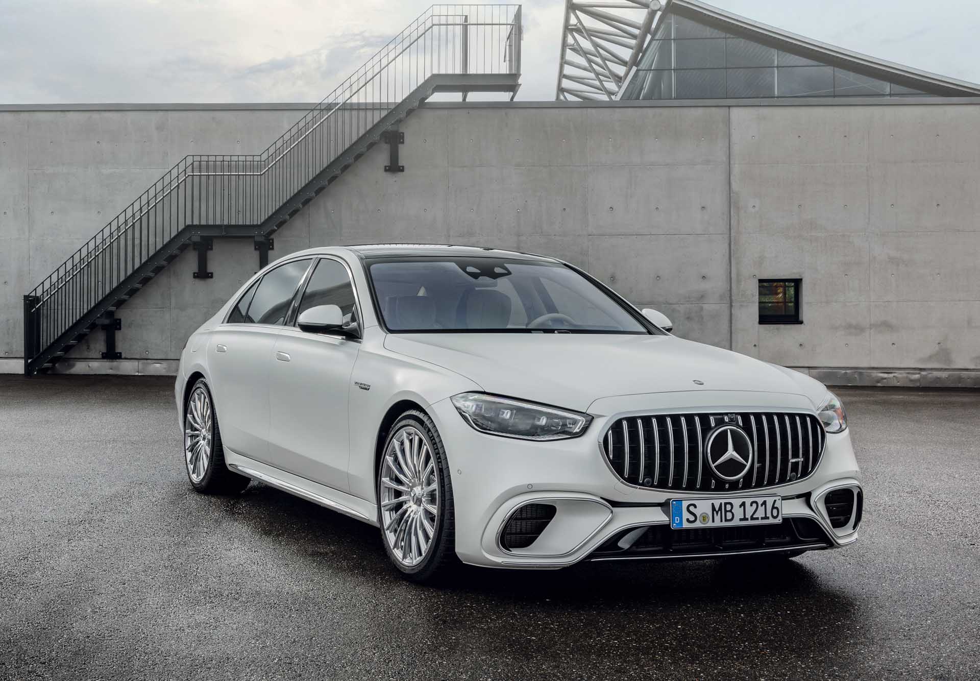 2024 Mercedes-AMG S63 Hybrid Gets 791 HP, 33-Mile EV Range And Panamericana Grille
