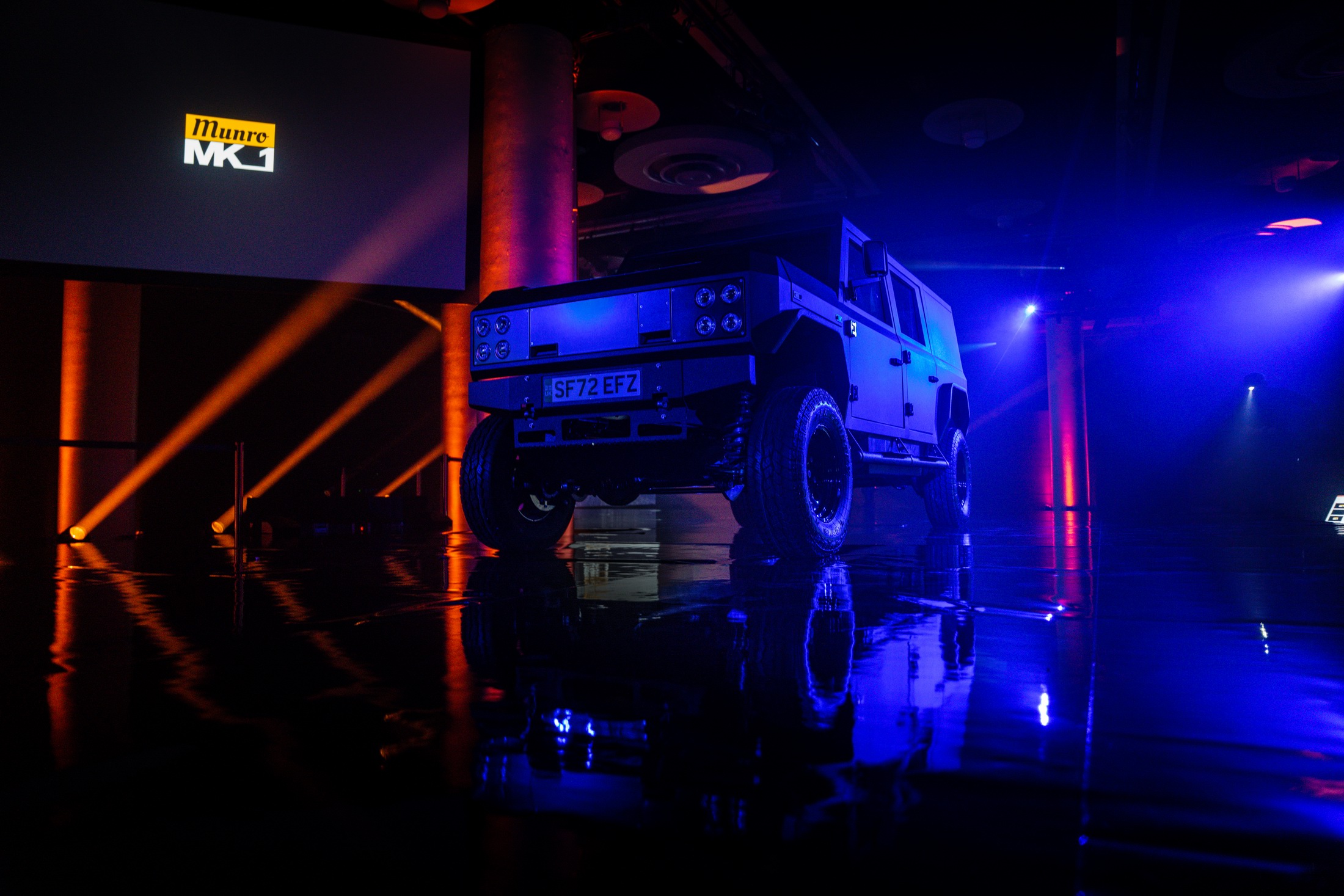 Munro MK_1 Is A $61,000 Brick-Shaped Electric Off-Roader With Up To 375 HP