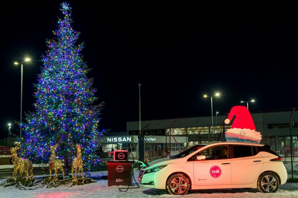  Nissan Lights Up Christmas Lights Using The Leaf&rsquo;s V2X System