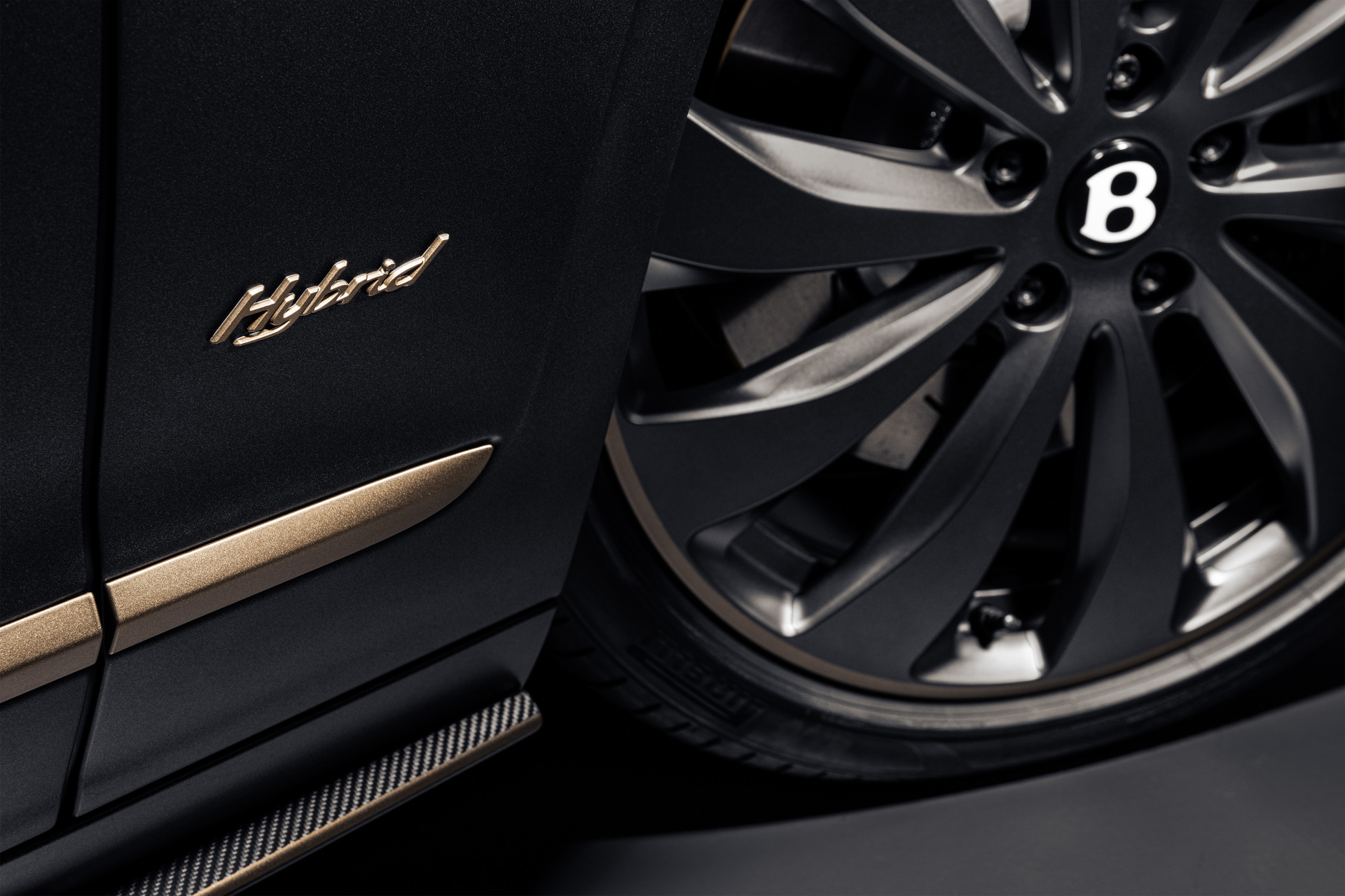 Bentley Selling One-Off Flying Spur Hybrid ‘The Surgeon’ Created By Famous Sneaker Designer