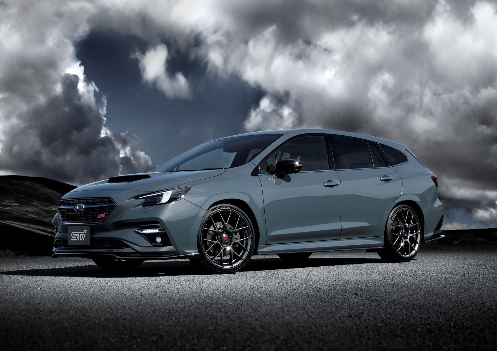 Subaru-Levorg-STI-Sport-2023-