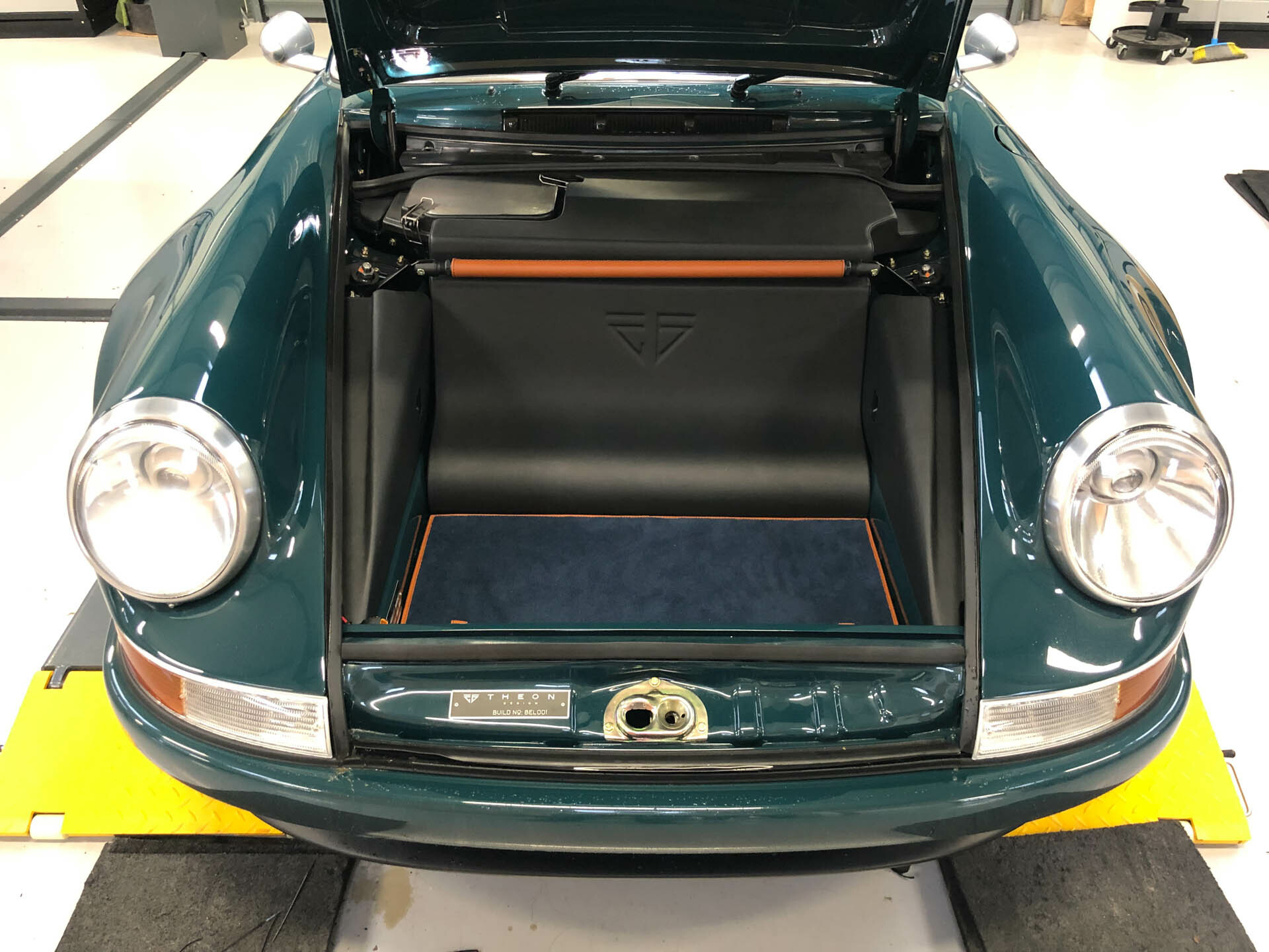 Driven: Supercharged Theon Design 911 Is A New Take On An Old Favorite