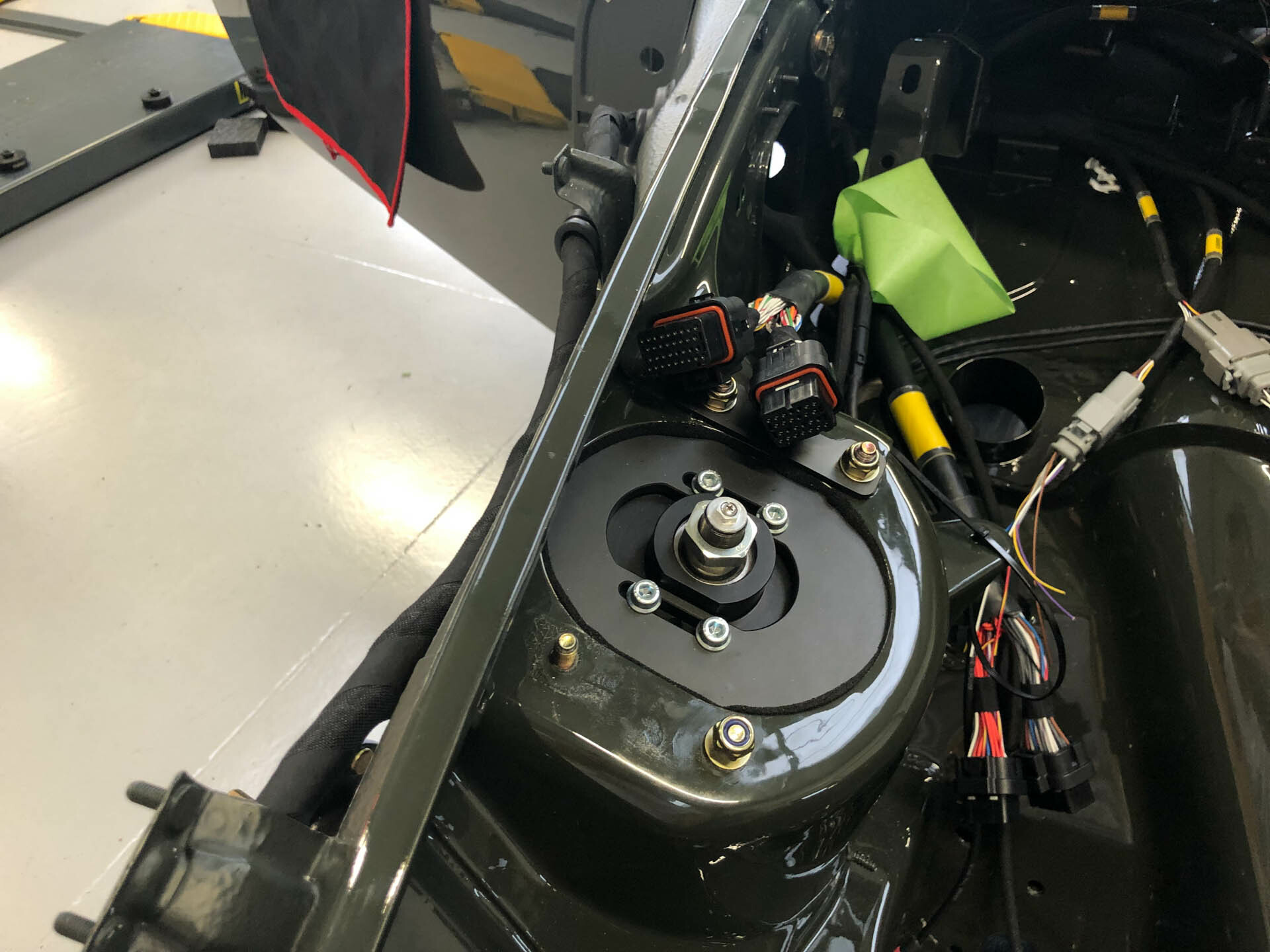 Driven: Supercharged Theon Design 911 Is A New Take On An Old Favorite