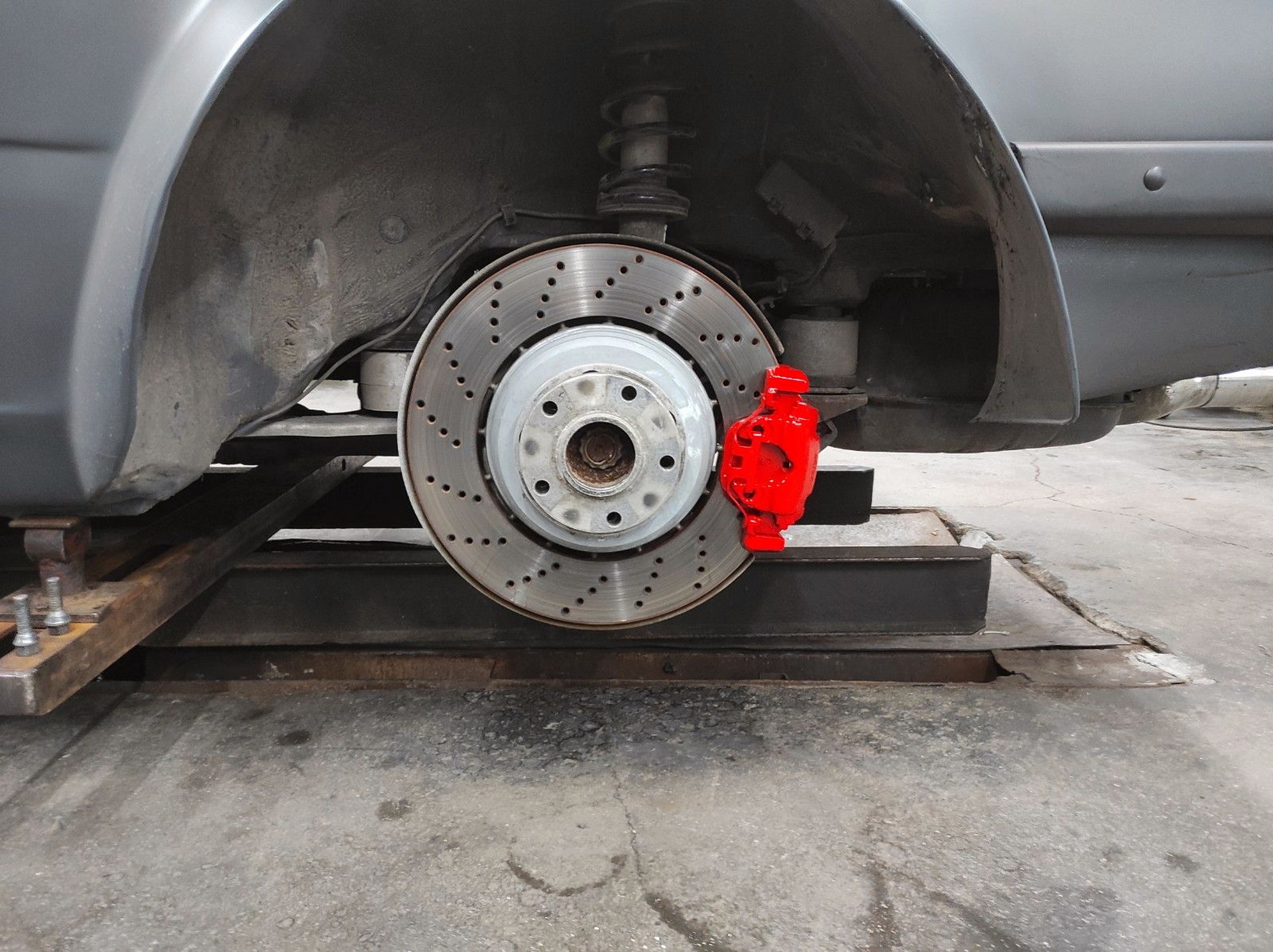 We Probably Shouldn’t, But We’re Enamored With This M5 V10-Powered BMW E23 3-Series