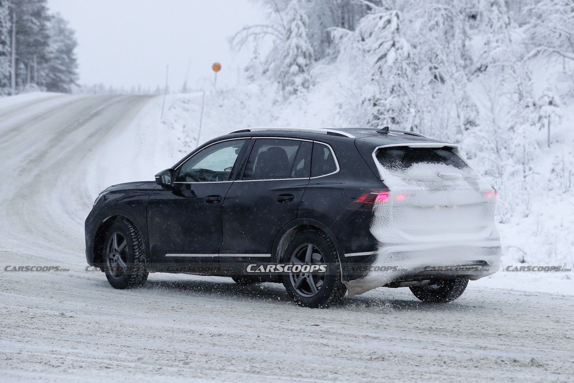 2024 Volkswagen Tiguan Shows Off Its New Curves In Winter Tests