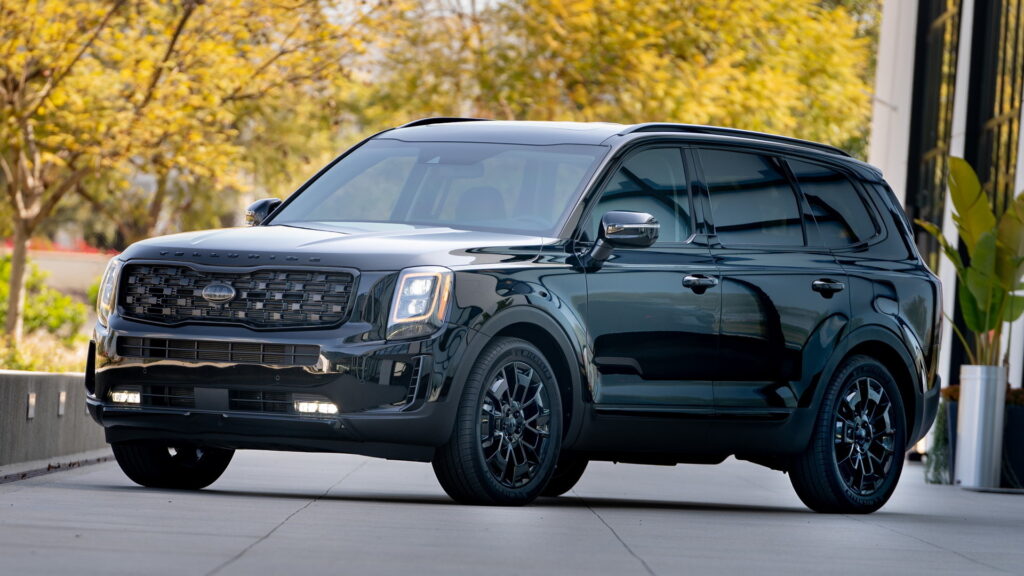  Kia Telluride Owners Are Complaining That Their High Beams Are Dying, NHTSA Investigates