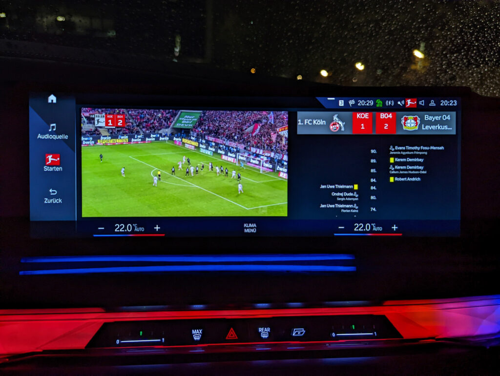  BMW 7-Series Can Now Stream German Bundesliga Soccer Games To Its iDrive Display