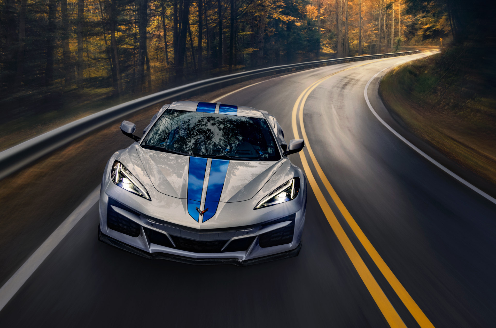 Єнко дав гібридному Corvette більше потужності, ніж Bugatti Chiron