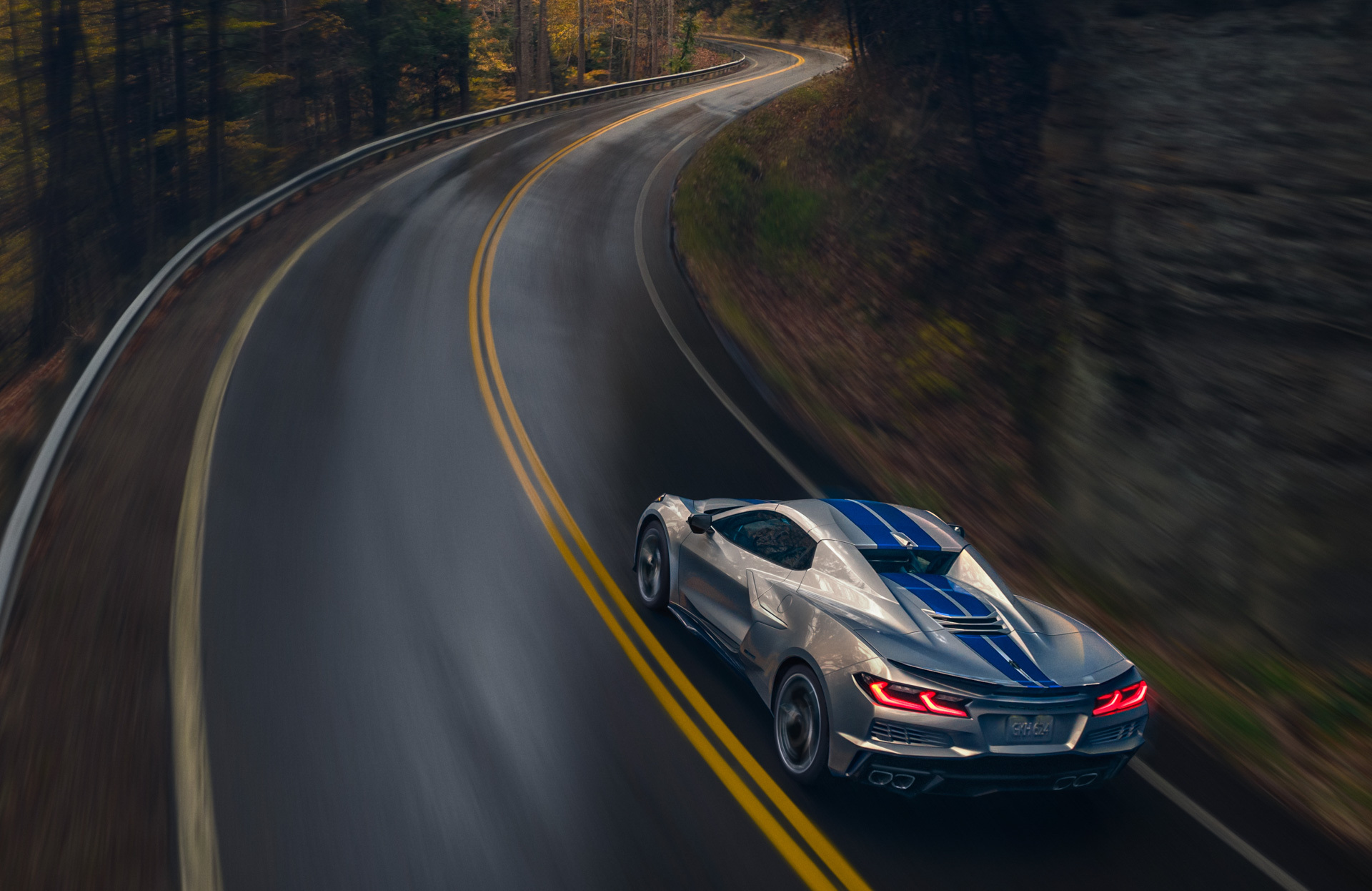 Єнко дав гібридному Corvette більше потужності, ніж Bugatti Chiron