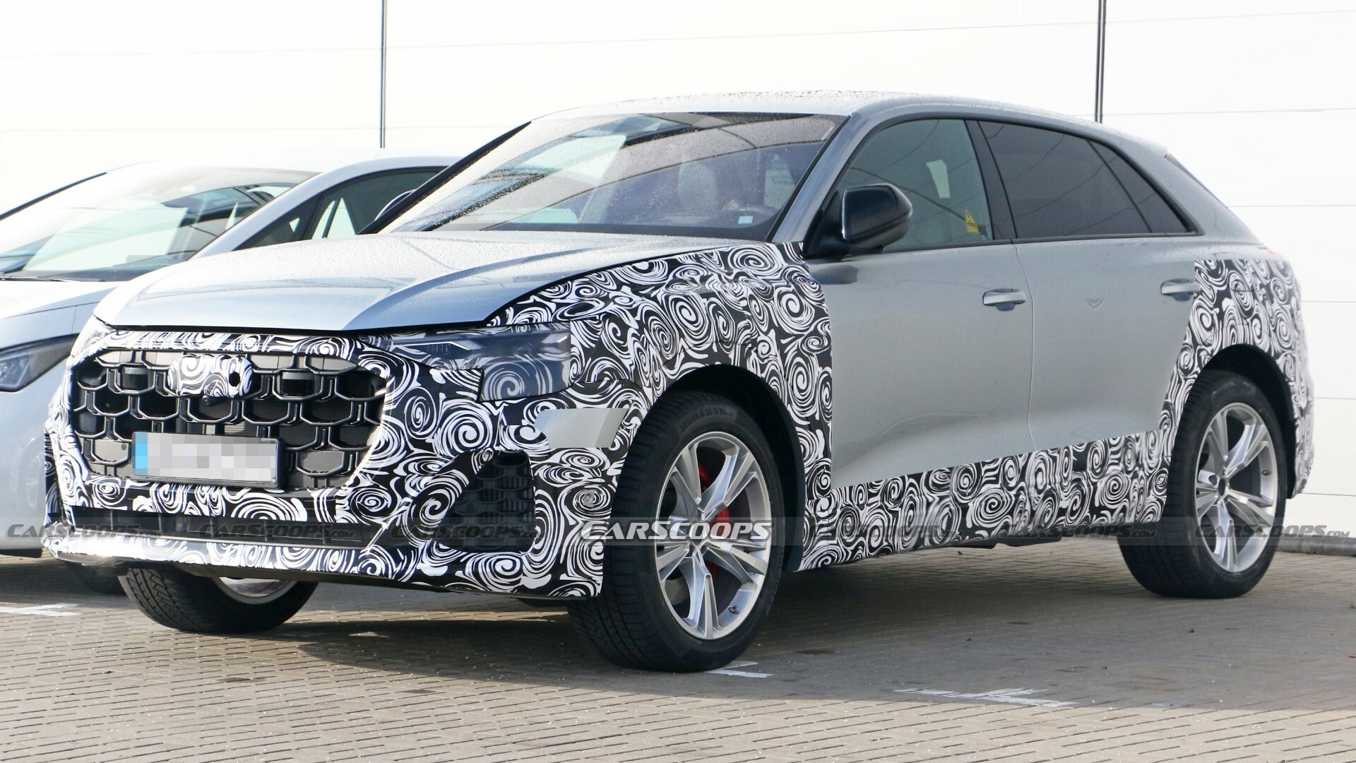 2025 Audi Q8 Facelift Makes Spy Debut Hiding Mild Changes