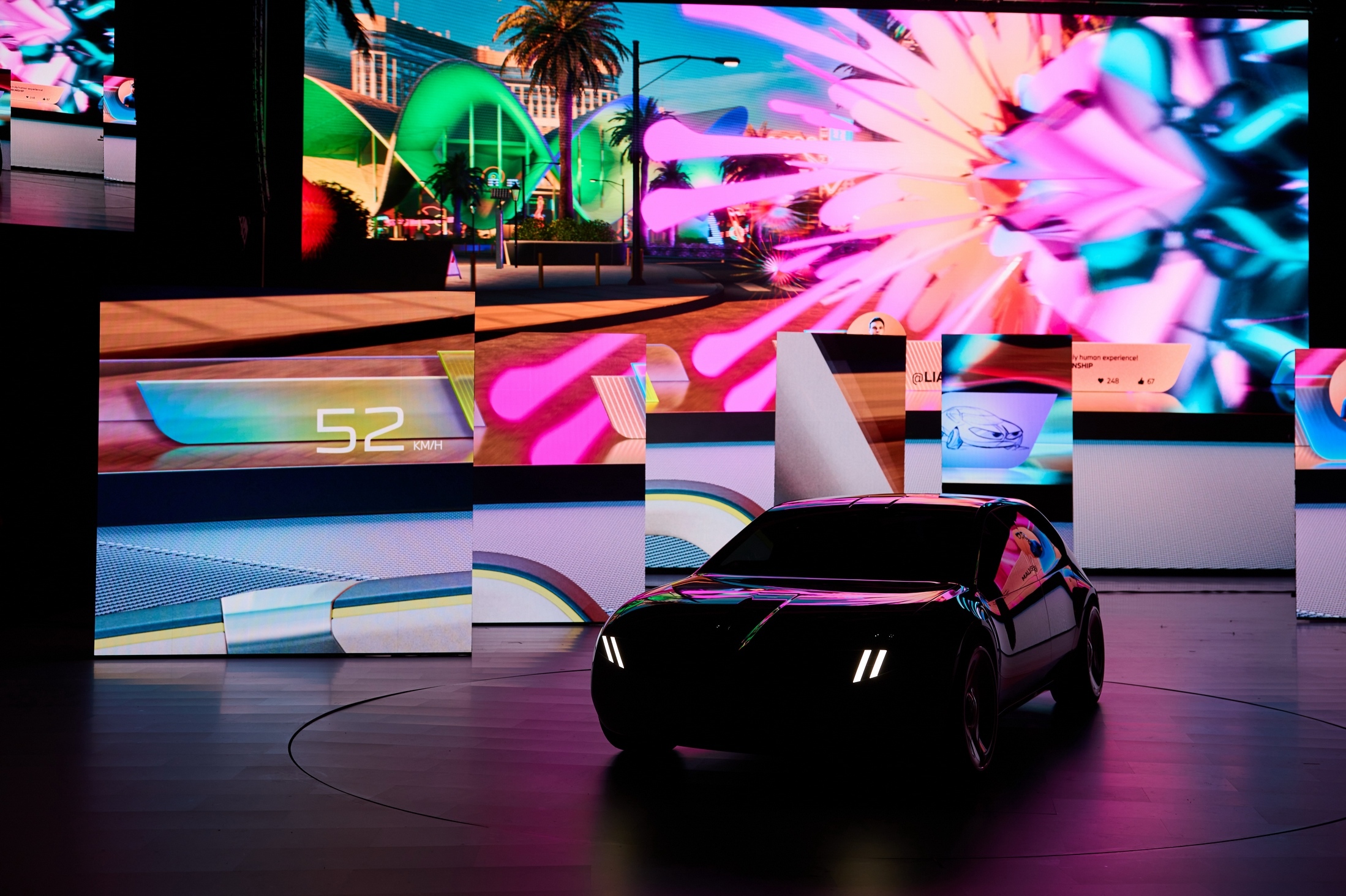 BMW i Vision Dee CES 12