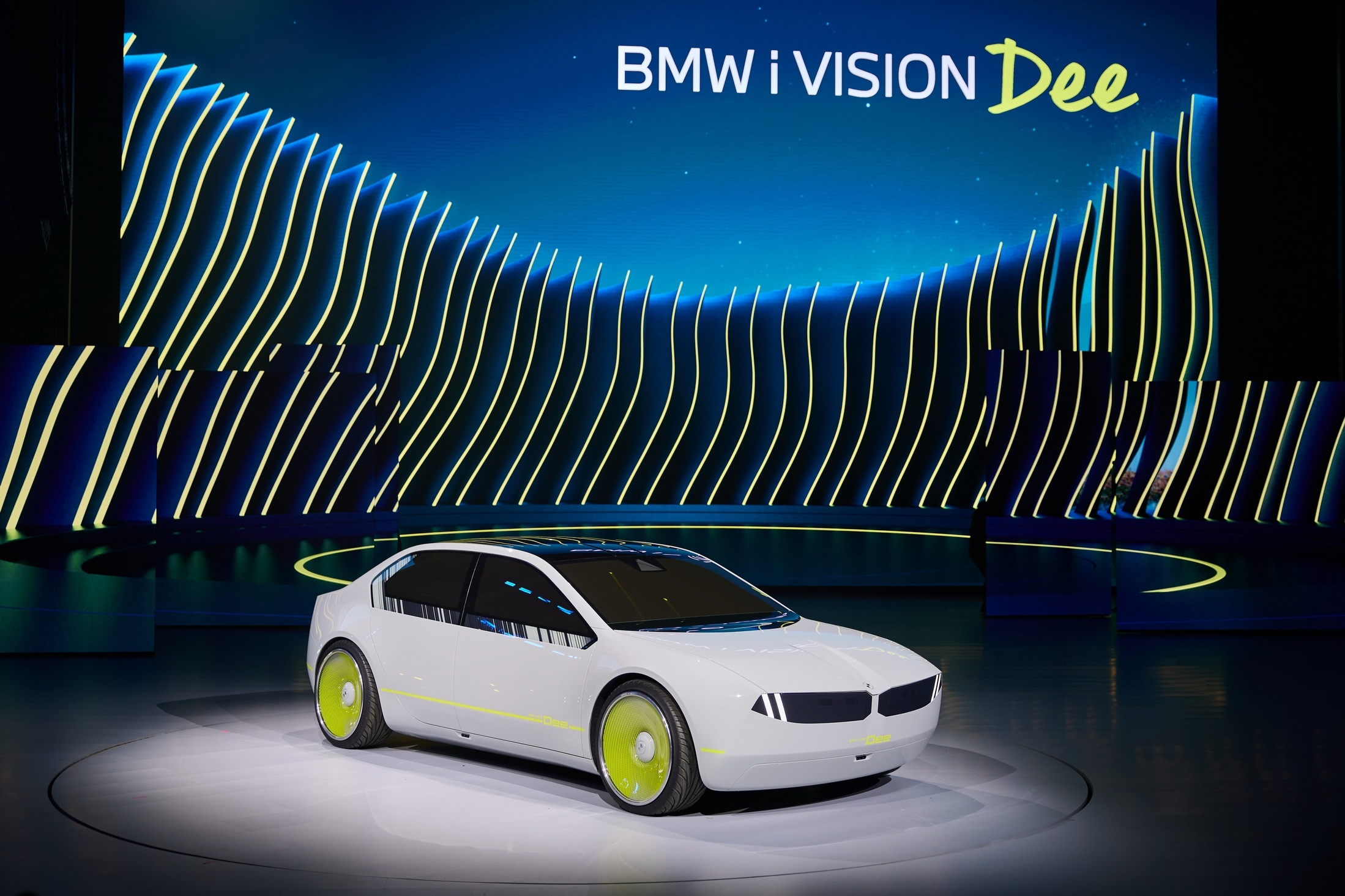 BMW i Vision Dee CES 18