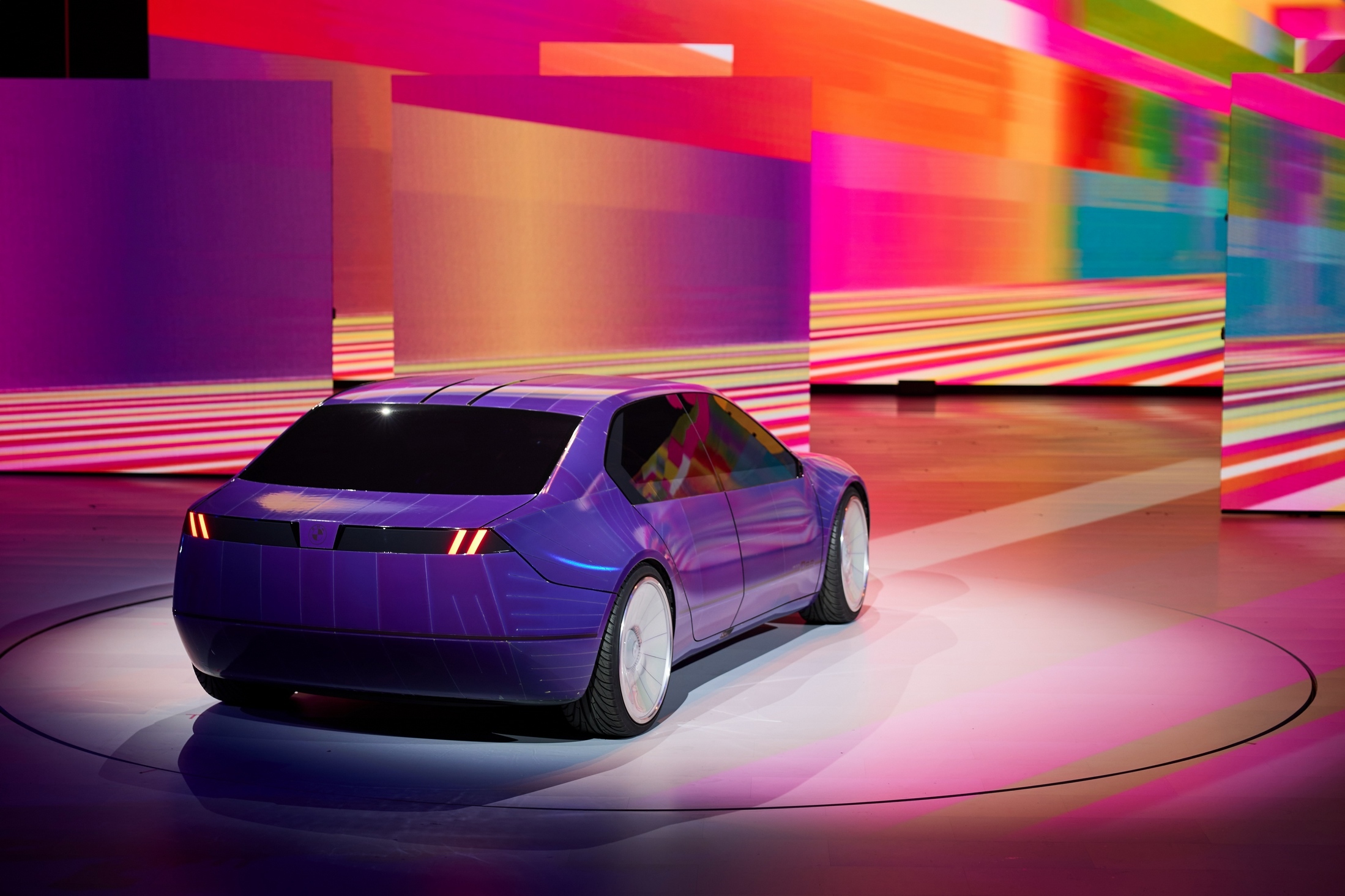 BMW i Vision Dee CES 23