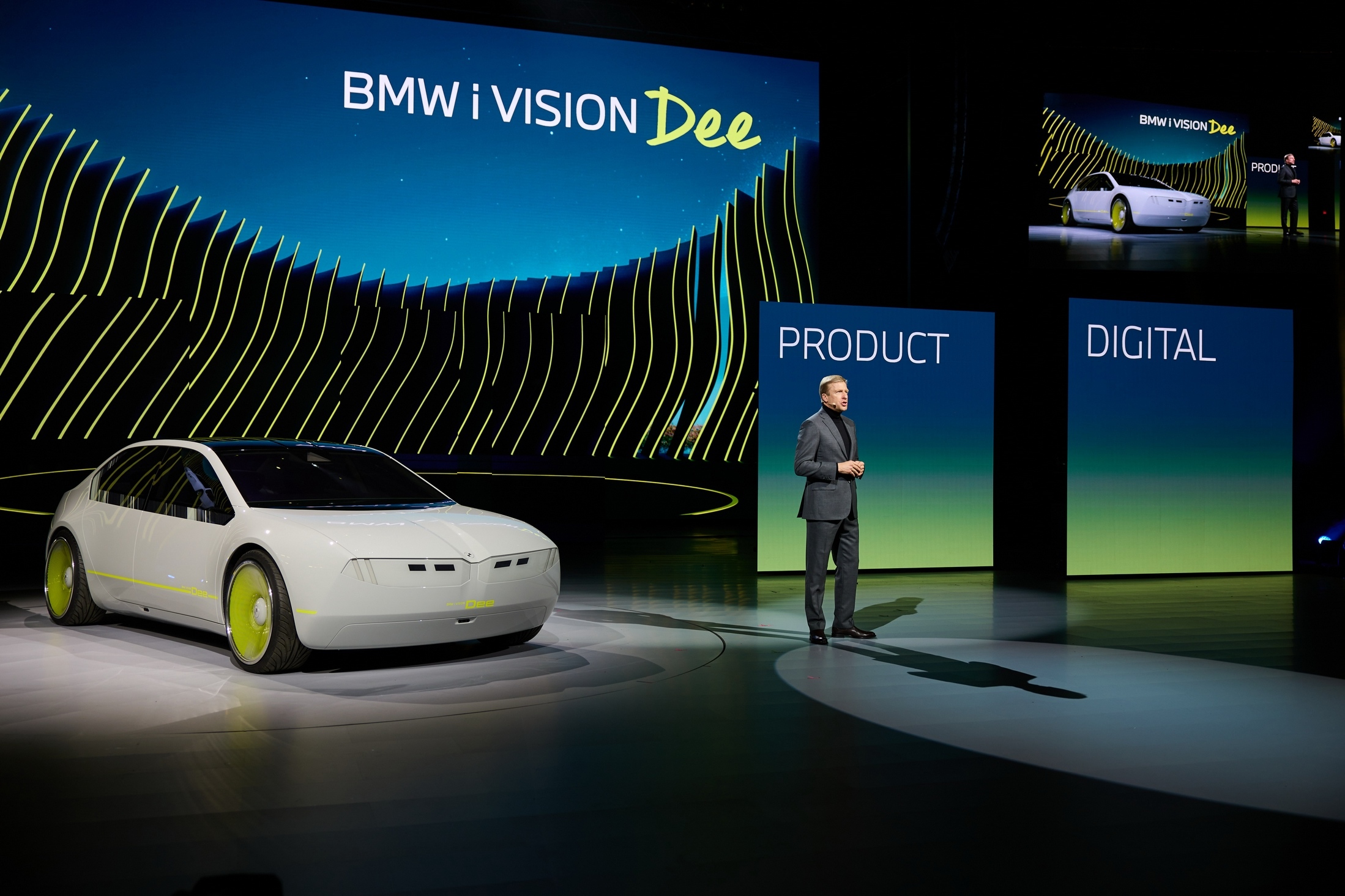 BMW i Vision Dee CES 6