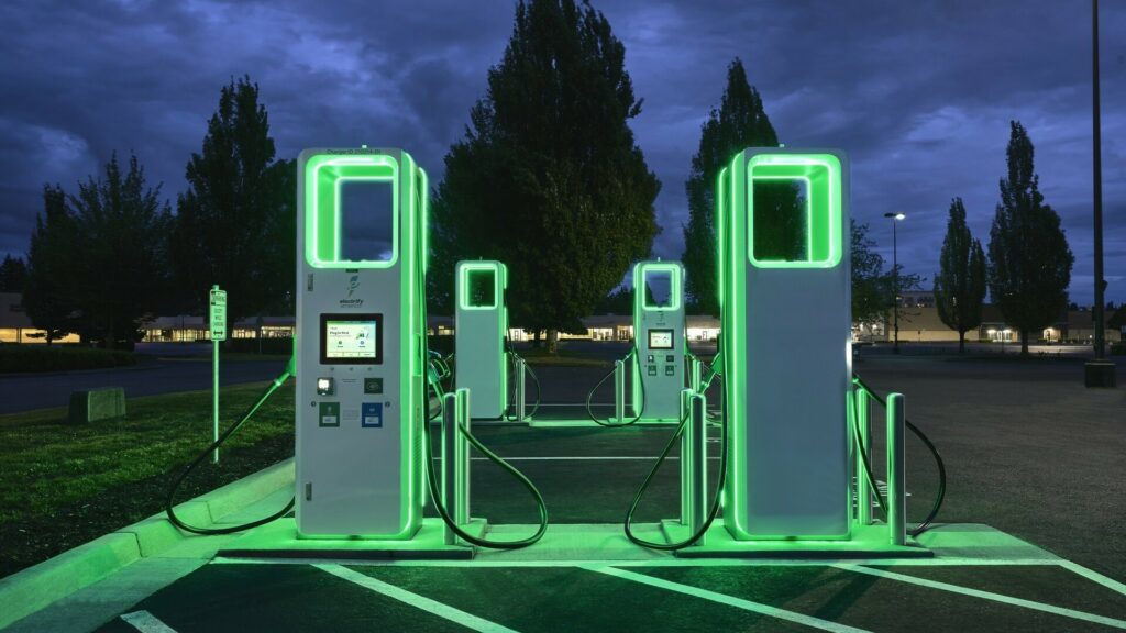  Missouri Bill Wants To Ban Legislature Requiring Businesses To Pay For EV Infrastructure