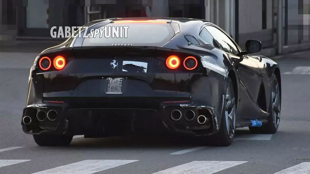  Ferrari 812 Prototype Spied With Some Weird Fake Exhaust Pipes