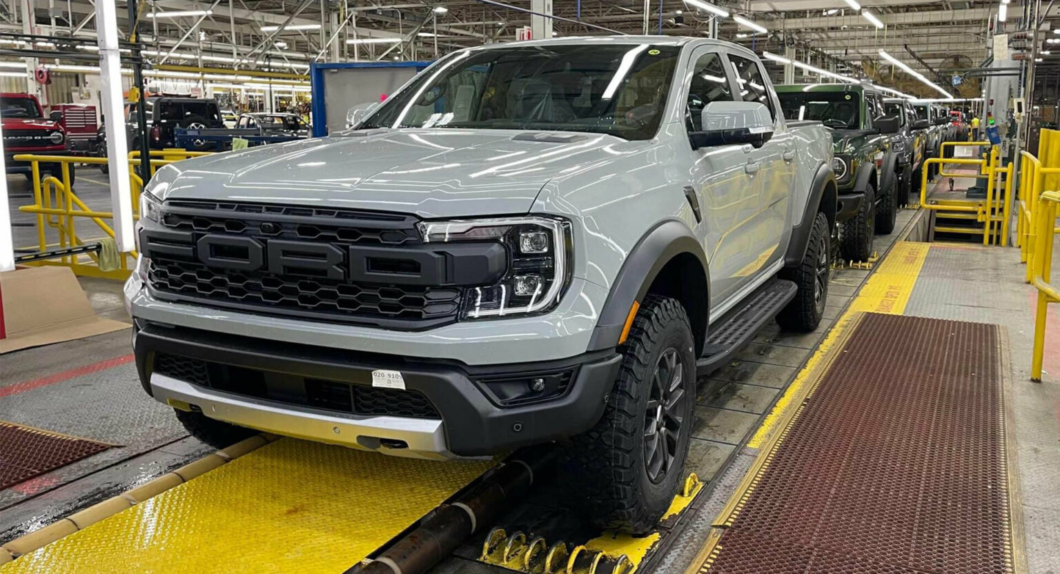 America, This Is Your 2024 Ford Ranger Raptor Carscoops