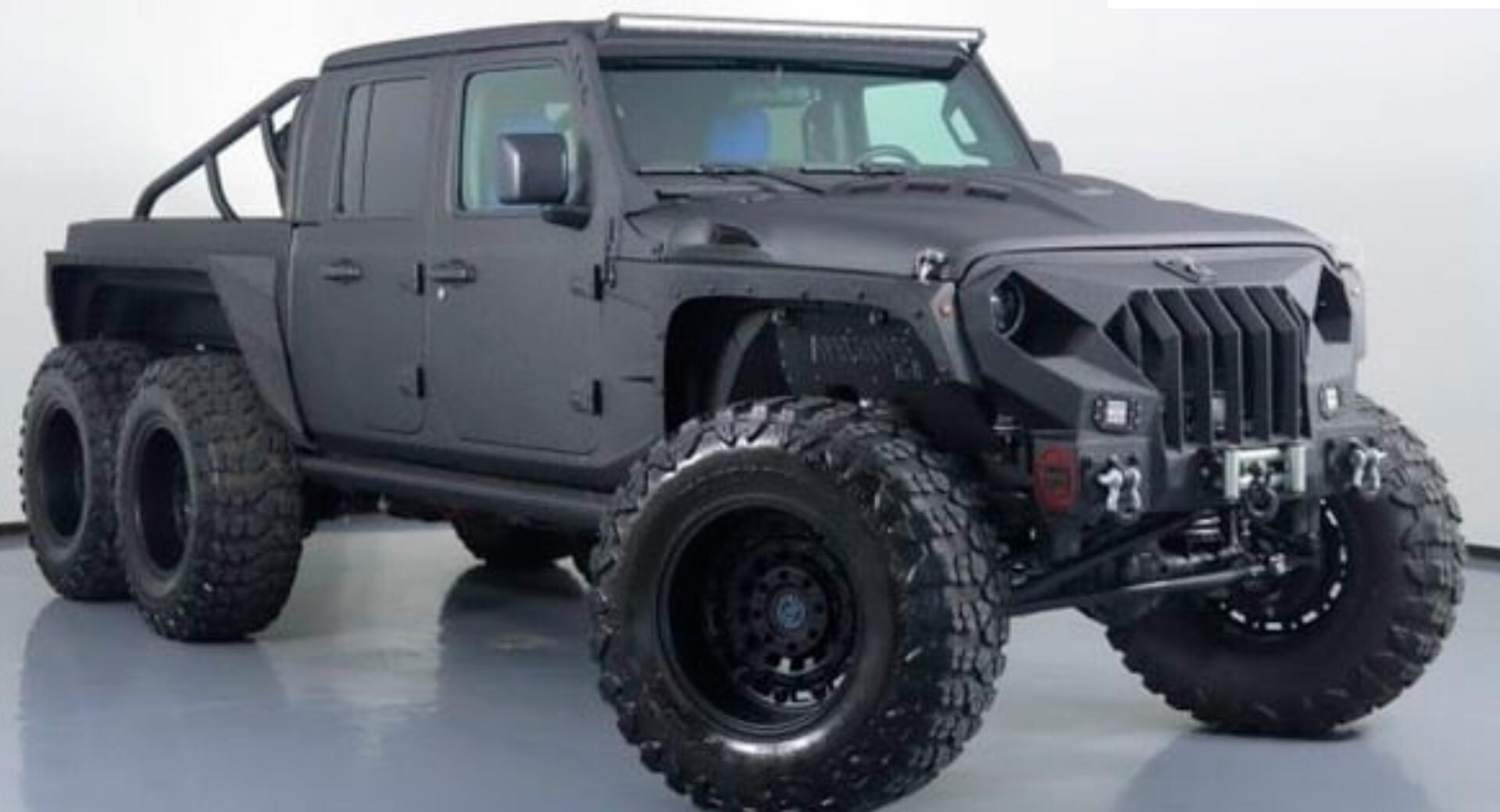 Six Wheels And Three Axles Make This Jeep Gladiator Apocalypse-Proof |  Carscoops