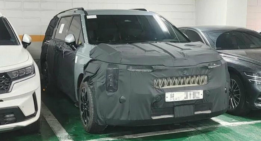  Kia Carnival Getting A Facelift Inspired By The EV9
