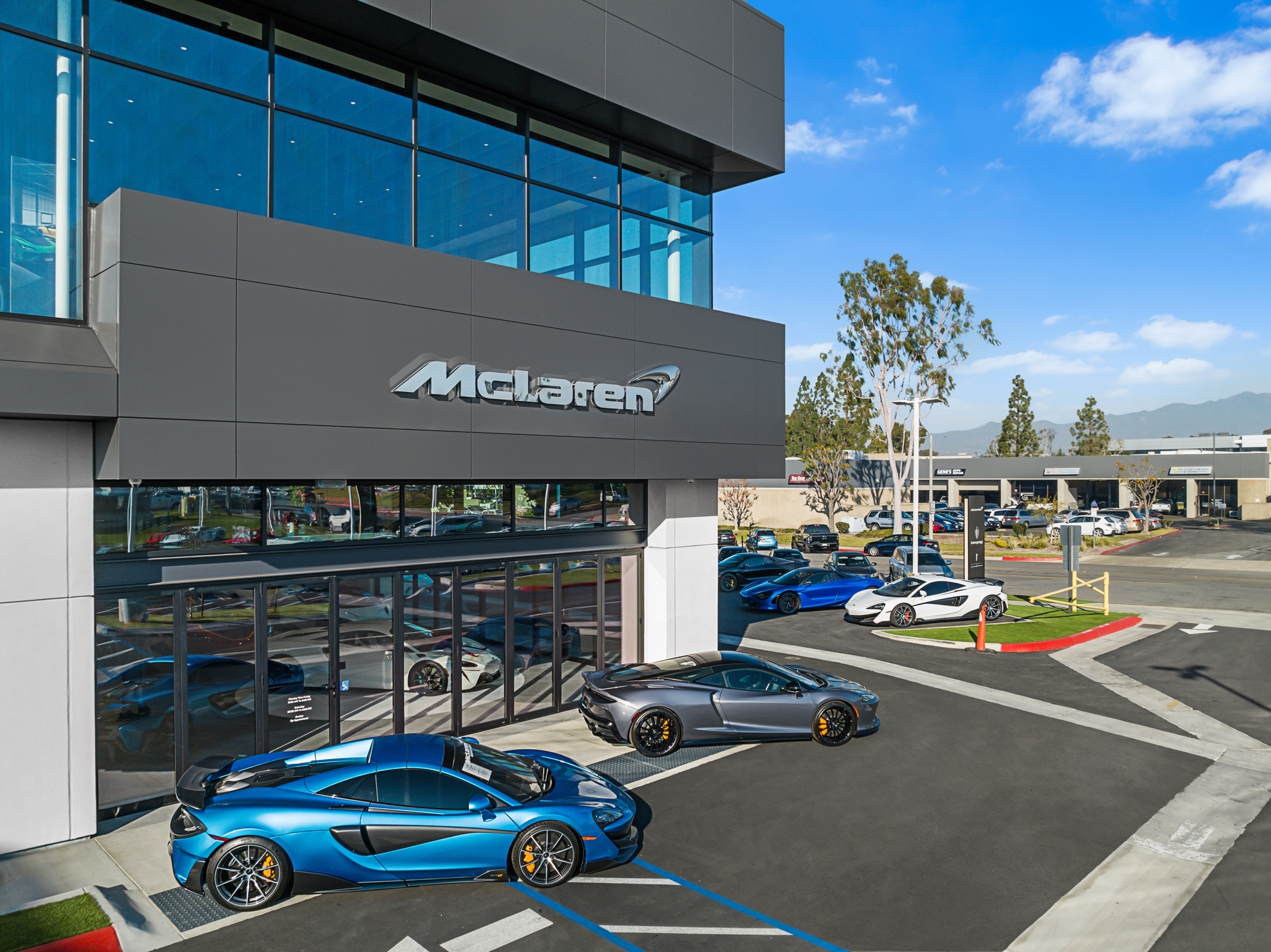 McLaren Dealerships In The U.S. Enjoyed Record Profits In 2022 Carscoops