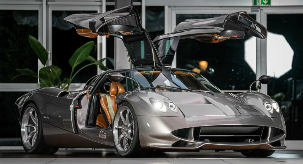  This Is The Second Of Five Pagani Huayra Codalungas Being Built