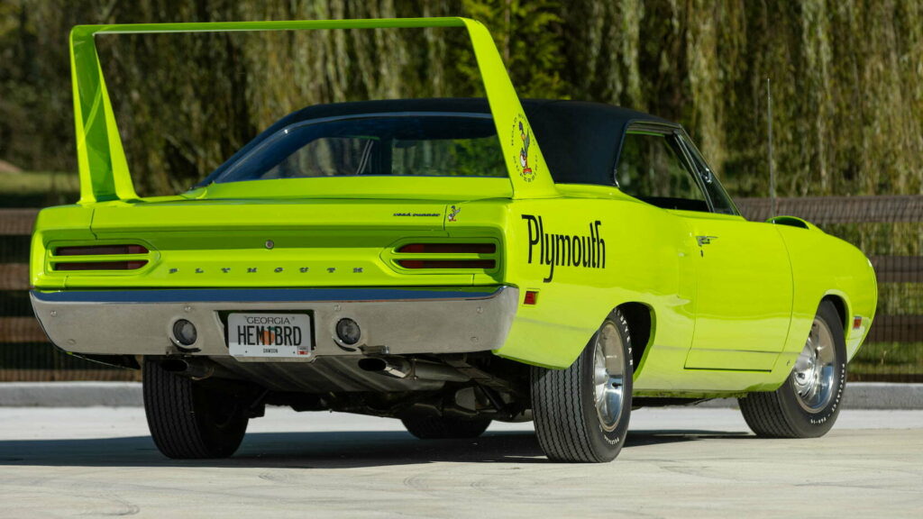  This 1970 Plymouth Hemi Superbird May Sell For $1.2 Million