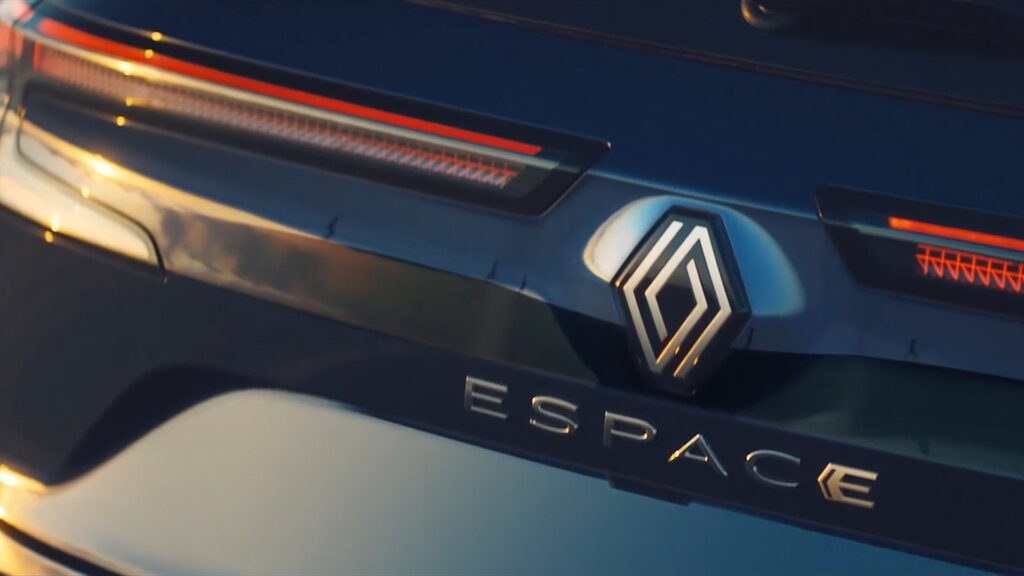  New Renault Espace Morphs Into An SUV, Will Debut This Spring
