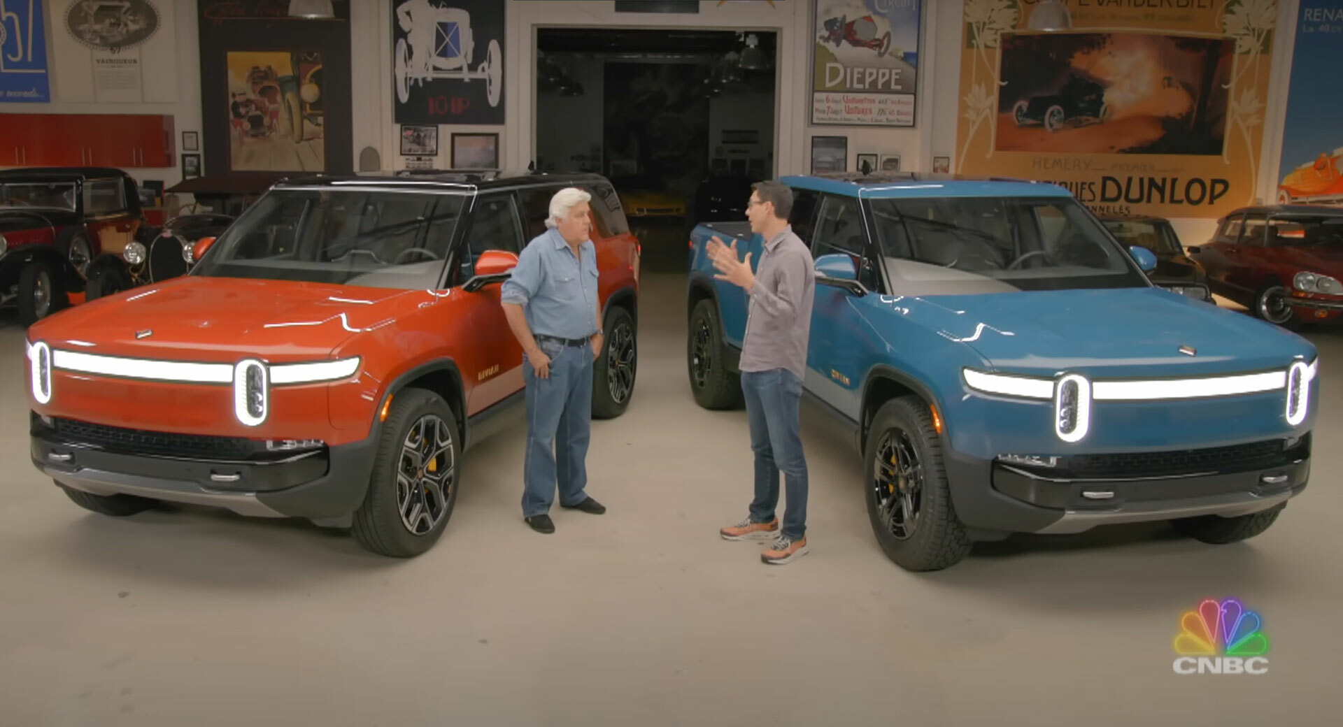 Jay Leno Tries Out Rivian R1S And Talks To CEO About EV Firm's History - Vimarsana News