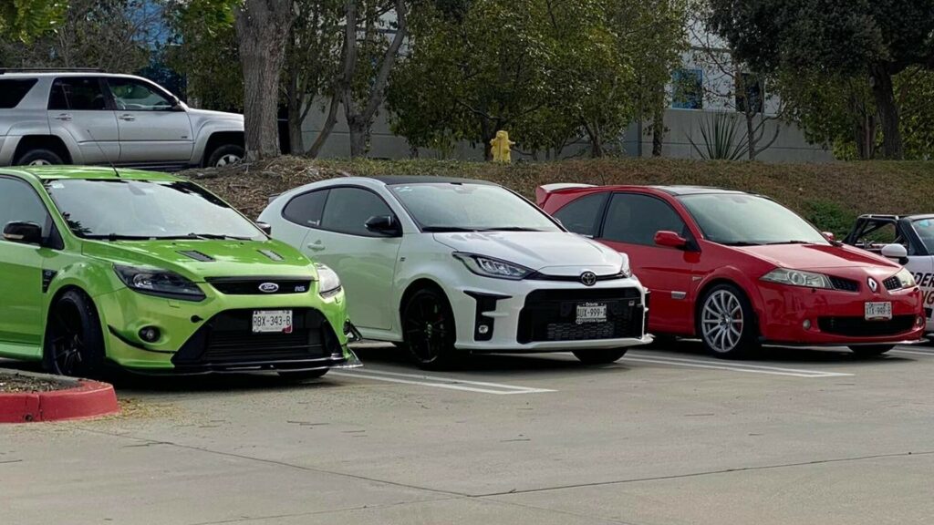  Mexican Gearhead Brings His Forbidden Hot Hatches Across The Border To America