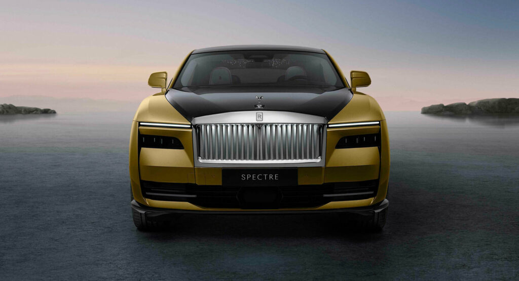 The Rolls-Royce Cullinan: Meet the world's most expensive SUV - ABC News