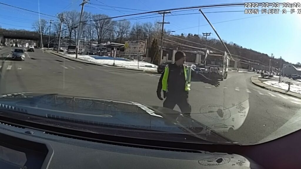  Police Officer Fired After Filmed Screaming And Berating Woman During Traffic Stop