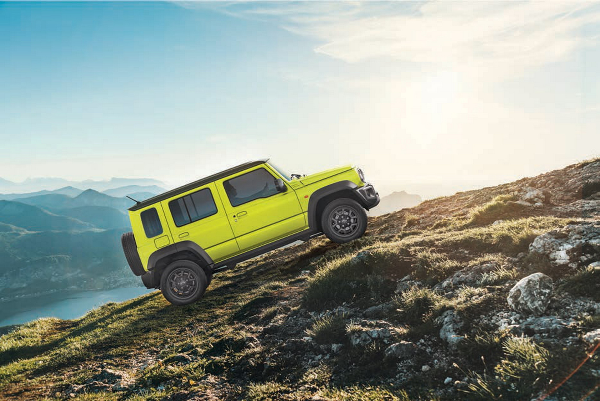 Suzuki Jimny 5-Door (8)