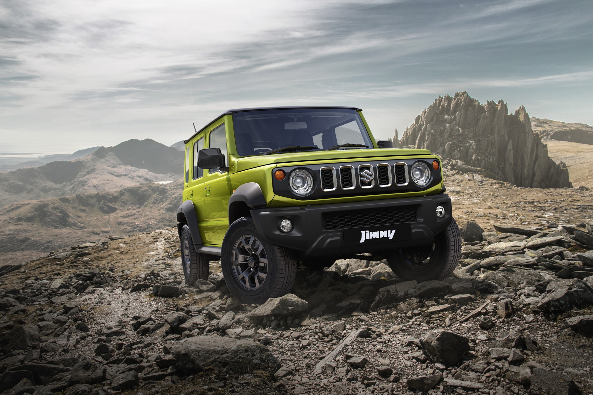 Suzuki Jimny 5-Door - Colors - Kinetic Yellow Bluish Black Roof
