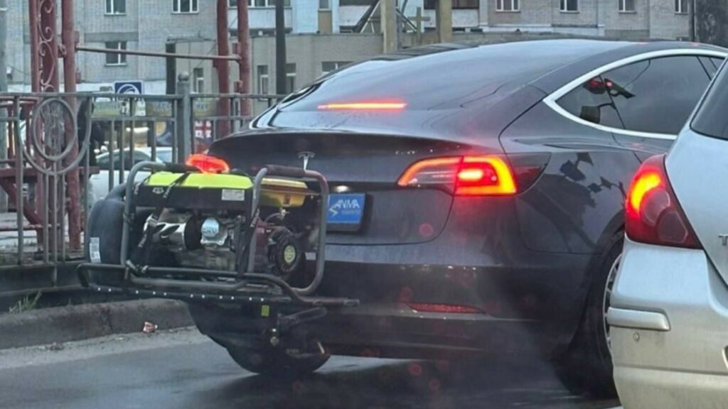  Viral Tesla With Gasoline Generator On The Back In Ukraine Might Not Be So Special
