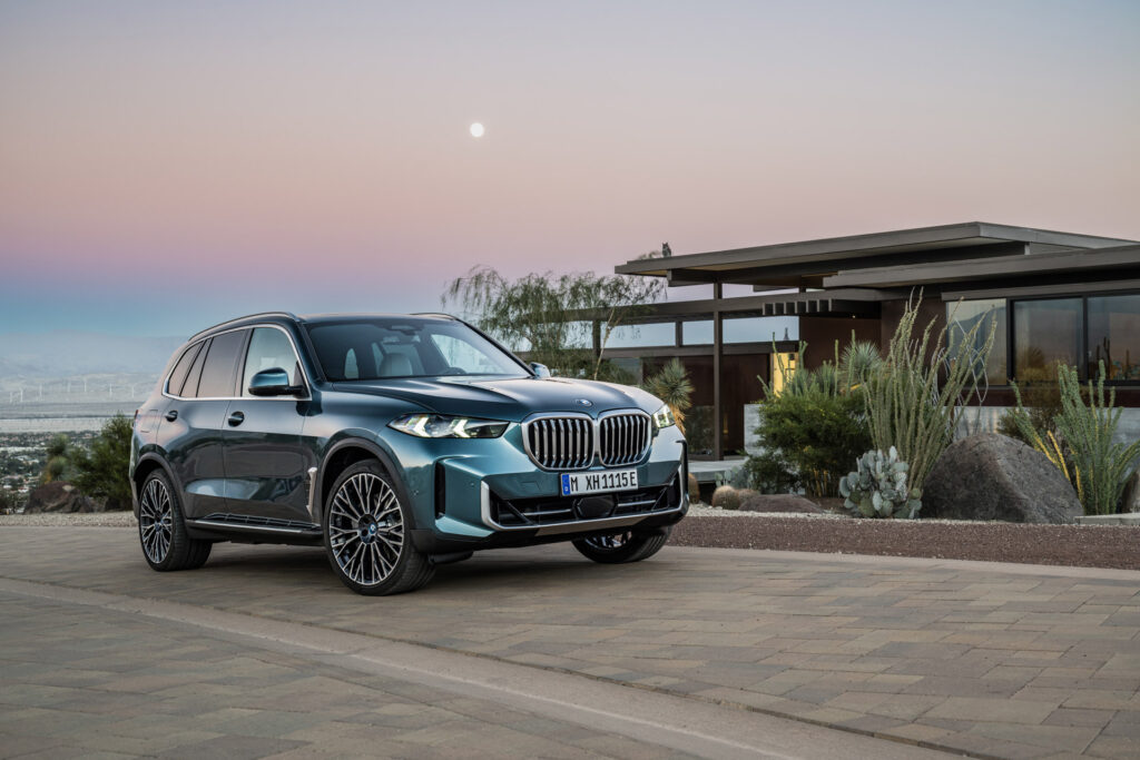 2024 BMW X5 And X6 Get More Power, More PHEV Range And Curved