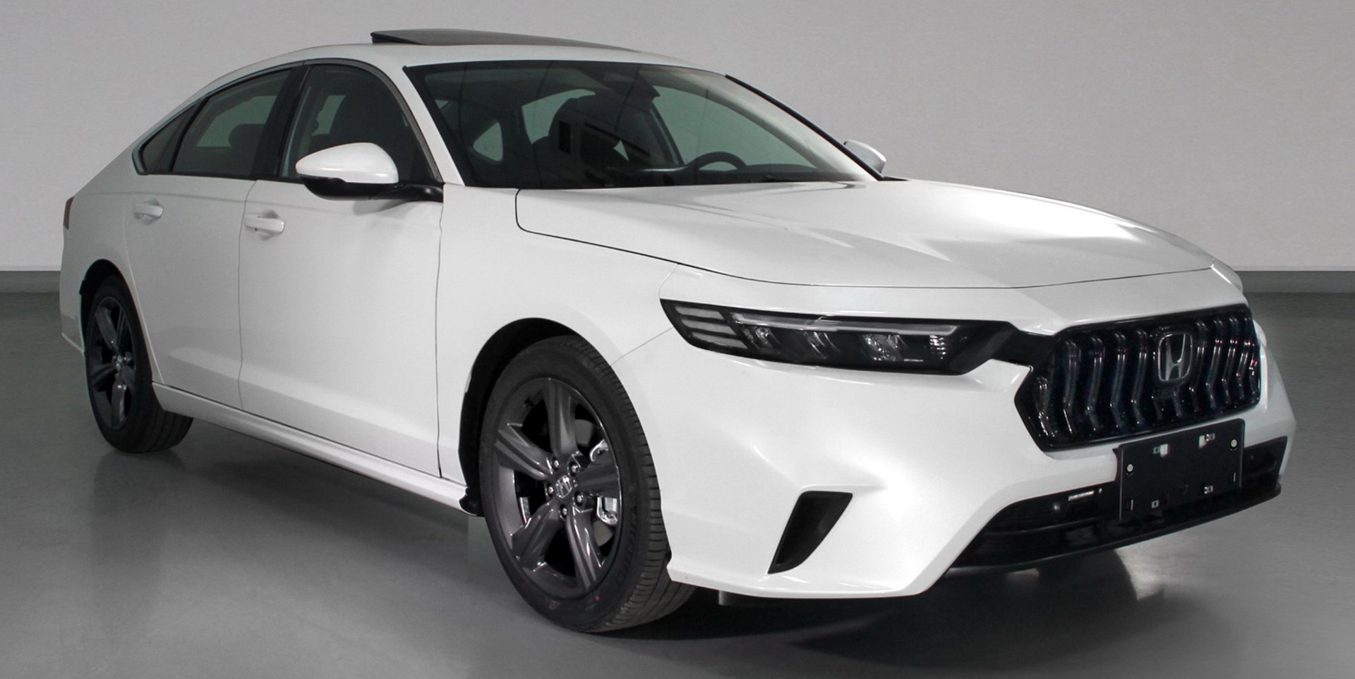 China's 2024 Honda Inspire Is An Accord With A Stormtrooper Face