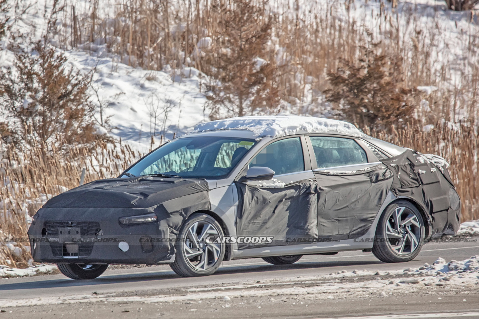 2024 Hyundai Elantra Spied First Look At Facelifted Sedan Carscoops