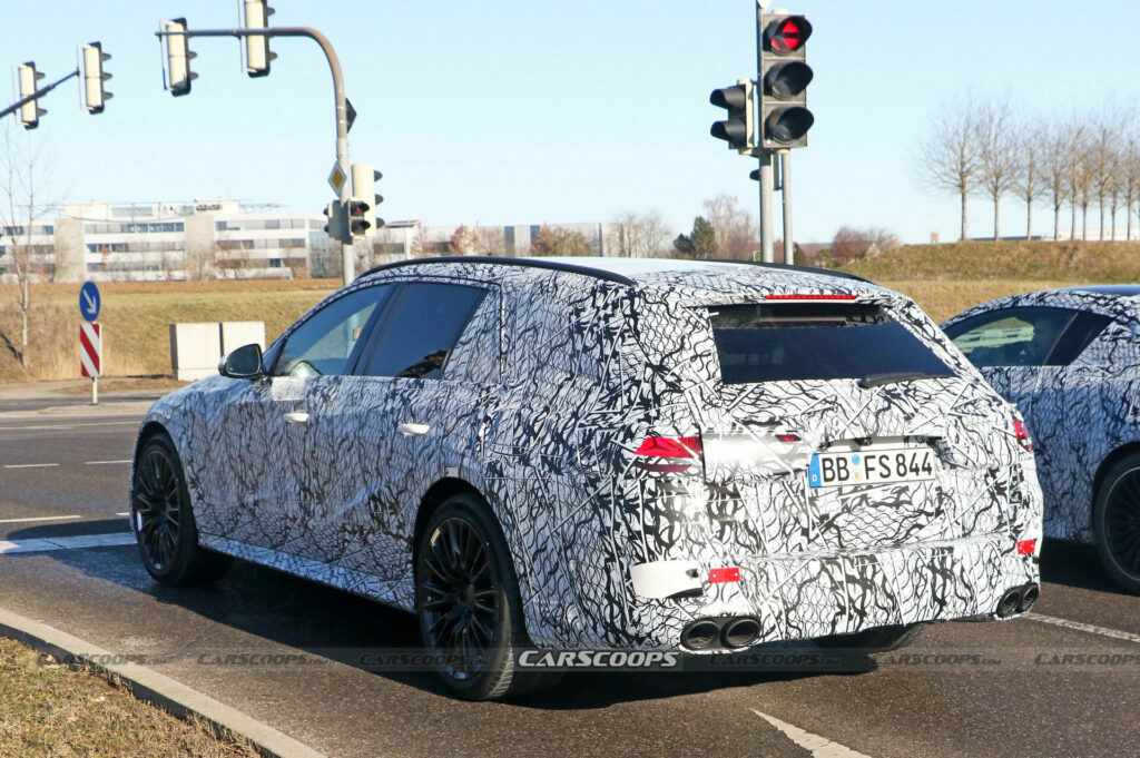  2024 Mercedes-AMG&nbsp;E53&nbsp;Wagon Plugs Into The Future