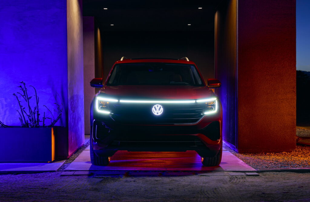 Review: 2024 Volkswagen Atlas Family Hits The Mark By Aiming For Average |  Carscoops