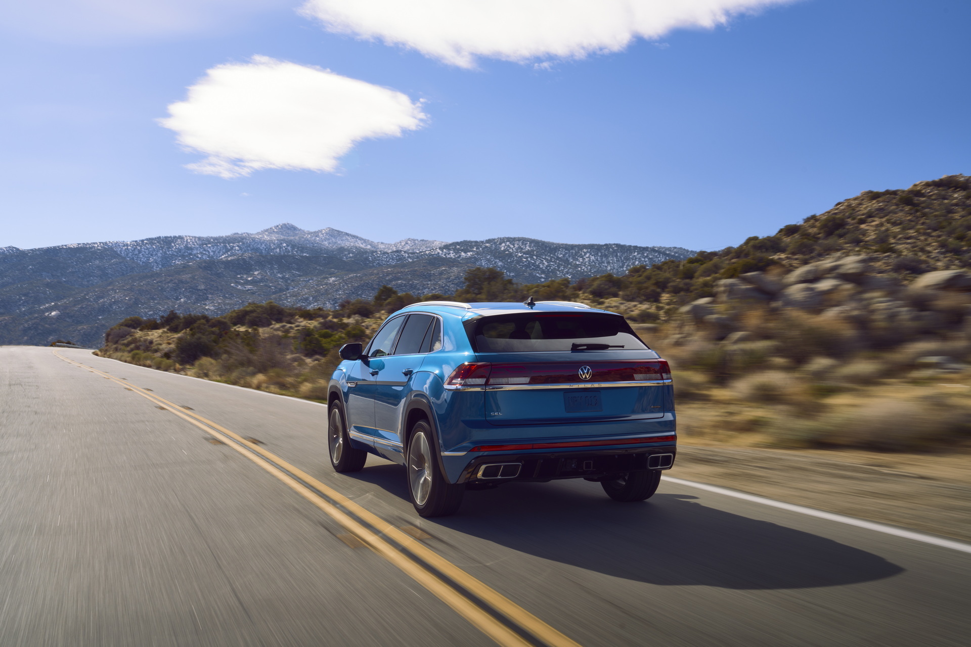 2024 VW Atlas Cross Sport (13)