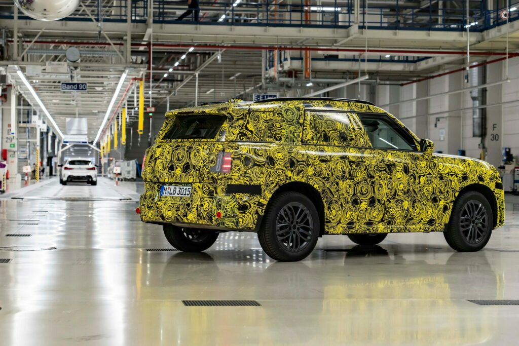  Mini Gearing Up To Start Building Electric Countryman In Germany
