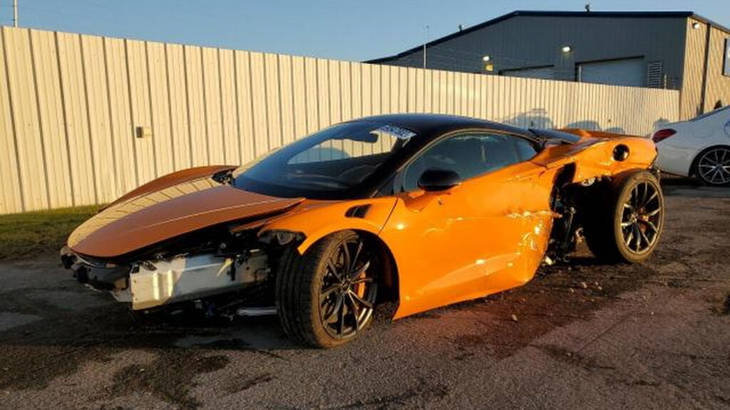  Somebody Already Wrecked A McLaren Artura And It’s Up For Auction