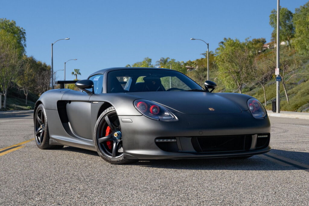 Write-Off 2005 Porsche Carrera GT That Was Rebuilt Has Generated Over $500K  In Bids | Carscoops
